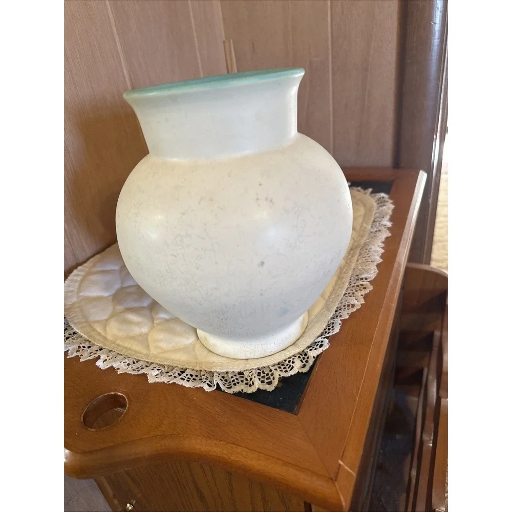 Coors pottery vase 8” tall‎